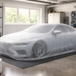 découvrez nos conseils pratiques pour bien stocker votre voiture pendant plusieurs mois et préserver son état optimal.