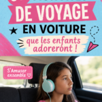 Un groupe d'enfants souriants jouant dans une voiture pendant un road trip en famille.